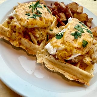 Crab Cake Benedict