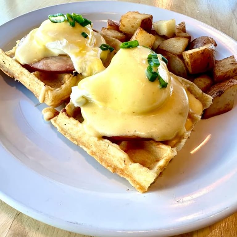 Delicious Chicken and Waffles
